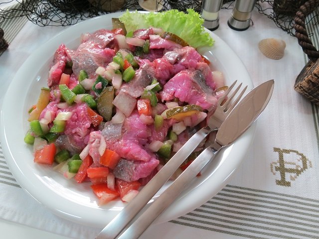 Kräuter-Matjes-Salat